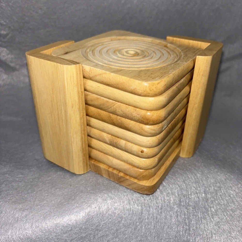 Vintage Light Blonde Oak Drink Coaster Set W/Stand 8pc Cut Circles 80s Thailand